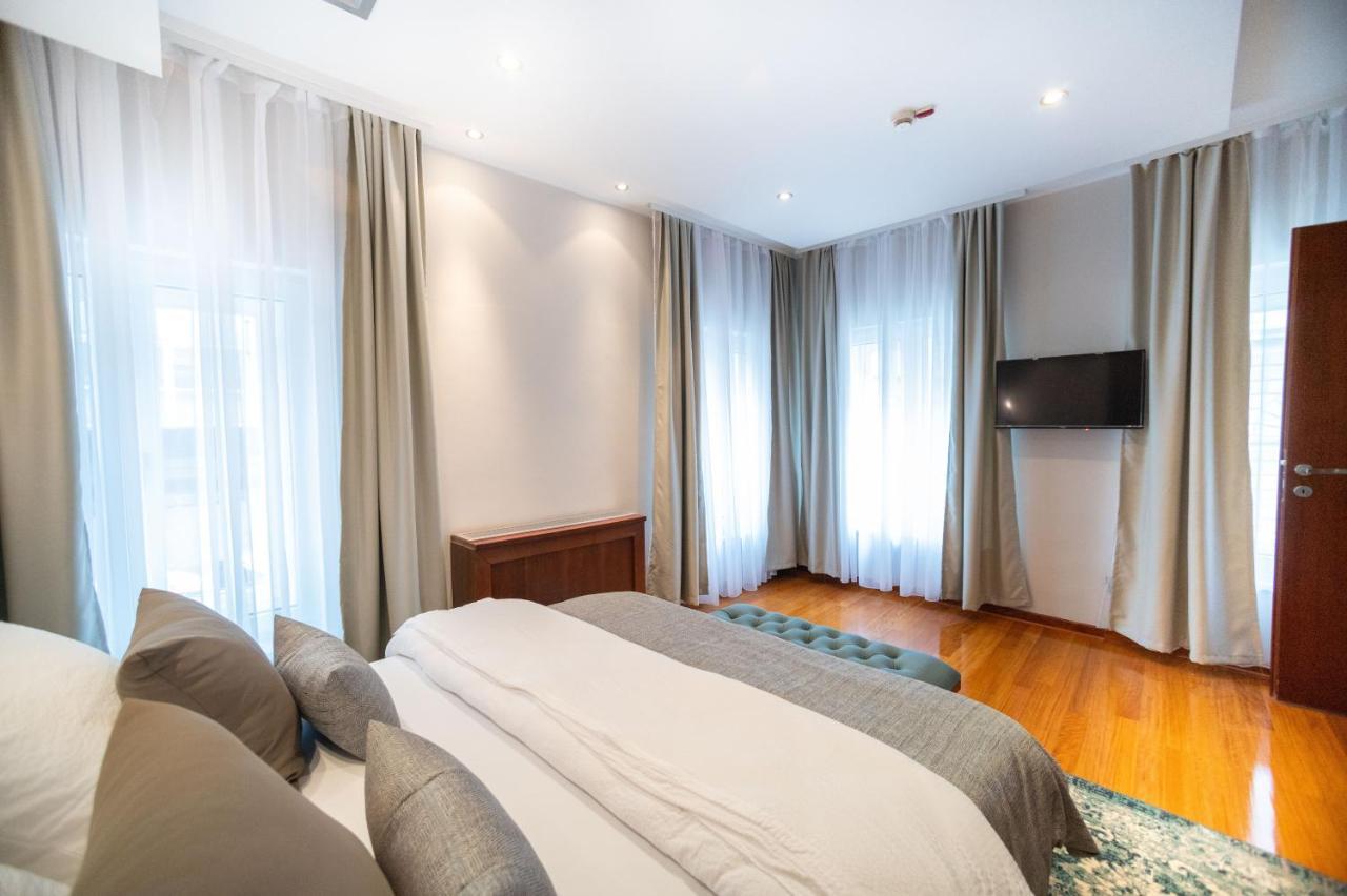 Natali Luxury Suites Belgrad Exterior foto