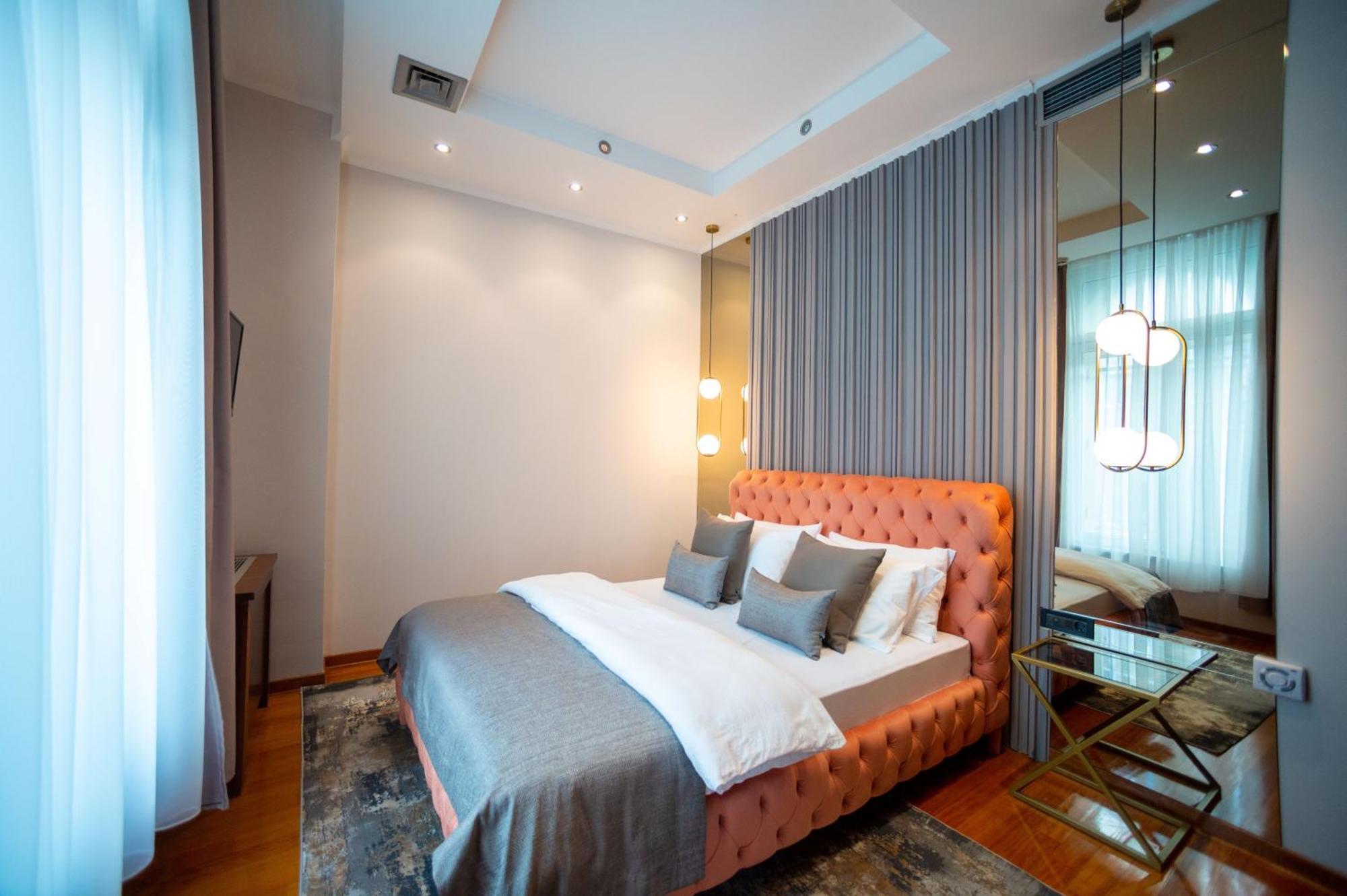 Natali Luxury Suites Belgrad Exterior foto